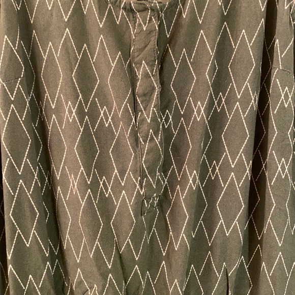 MERONA Greenish Gray Romper w/ Pockets - Picture 6 of 9